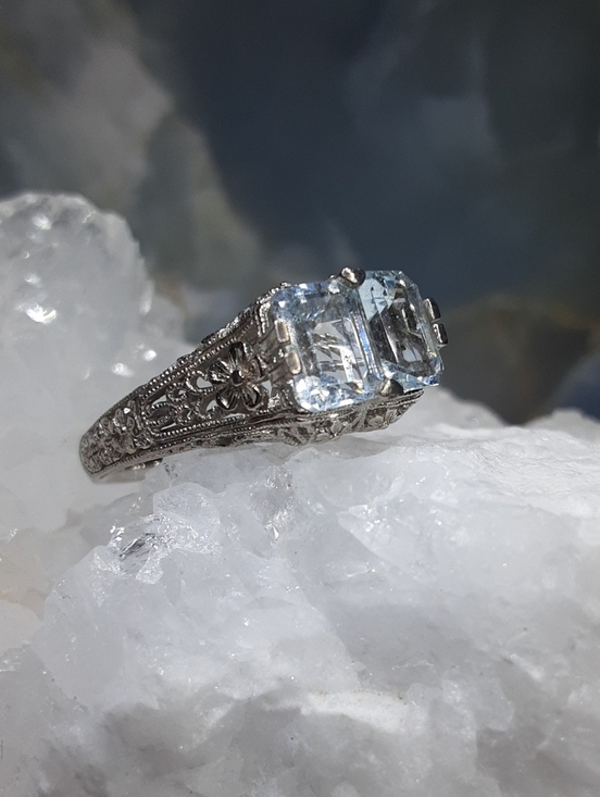 Generations 1912 Jewelry - 925 Genuine Aquamarine Ring.